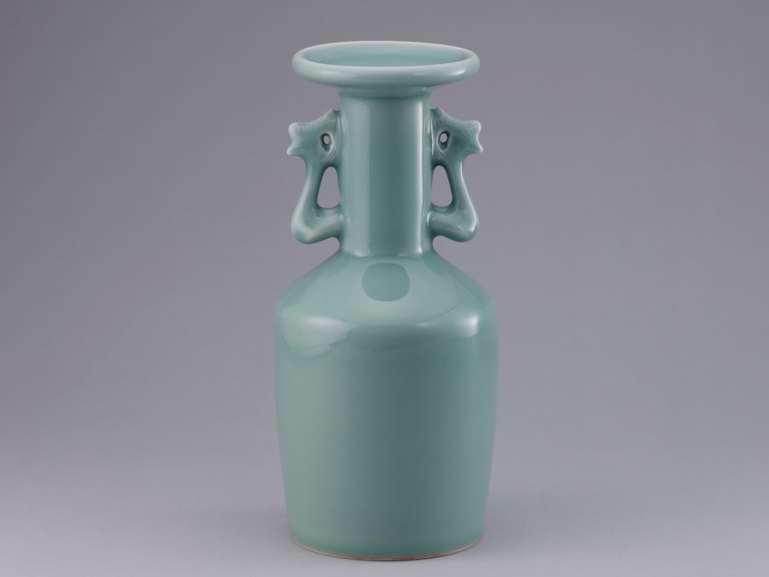 青磁 鳳凰耳付花入 | すべての商品 | 淡交社 茶道具と茶席のきもの