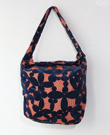 ミナペルホネン mina perhonen leaf リーフ ショルダーバッグ(大)