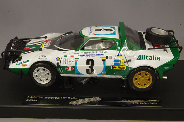 サンスター 1/18 ランチア ストラトス HF 1975 サファリ ラリー 2位 #3