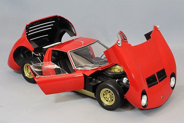 京商 1/18 ランボルギーニ ミウラ P400SV レッド/ゴール | すべての