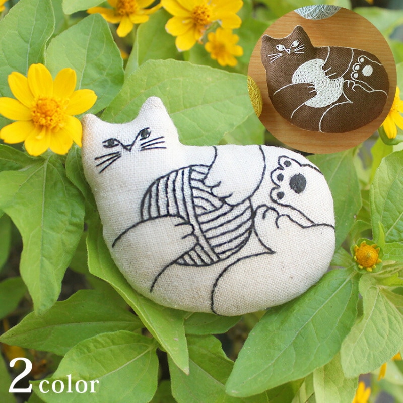 nekogaoさんの刺しゅうブローチキット ミモザ PHC-103-1 / piece ねこ