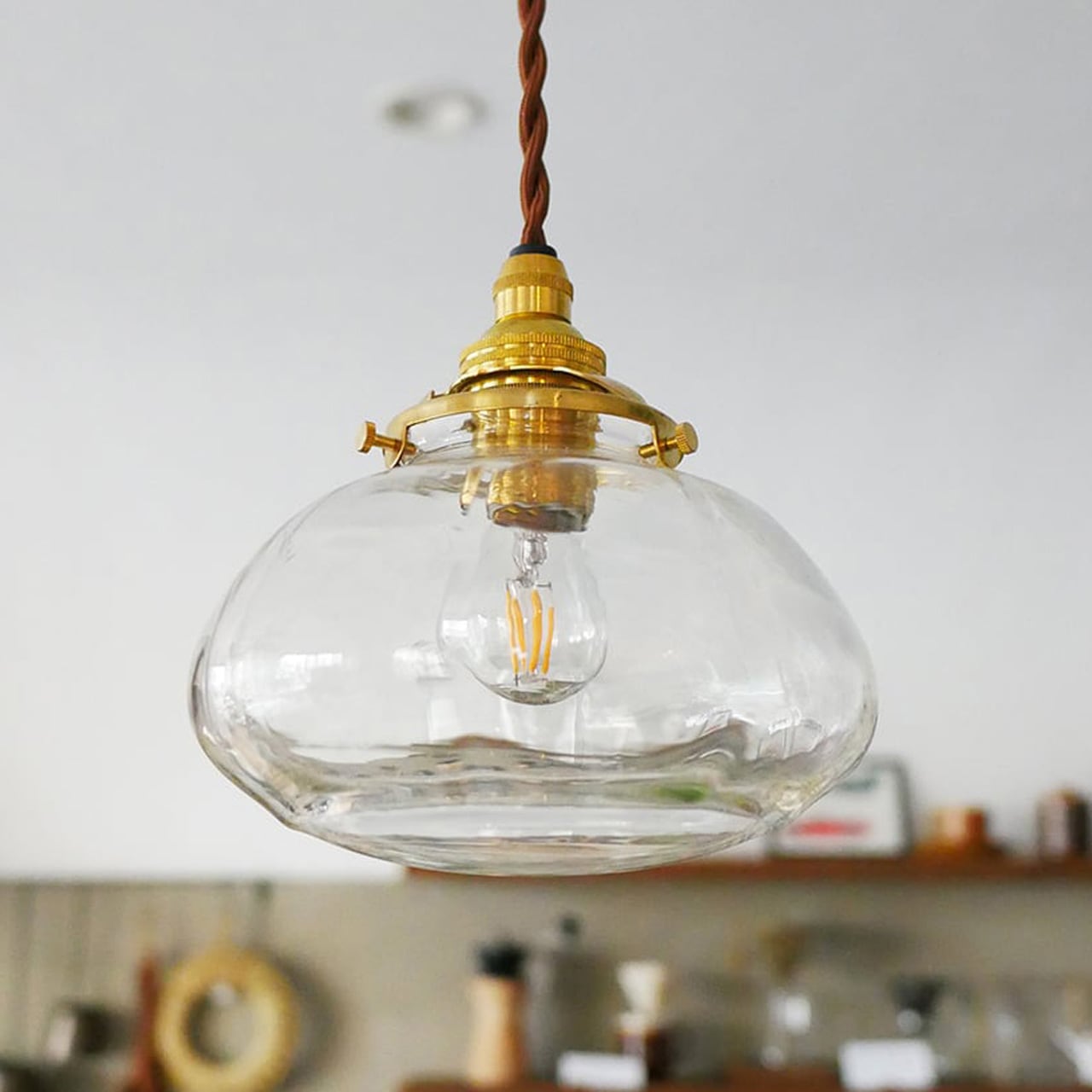 安土草多「ペンダントライト 平球」｜巣まいと暮らしの店 トリノス