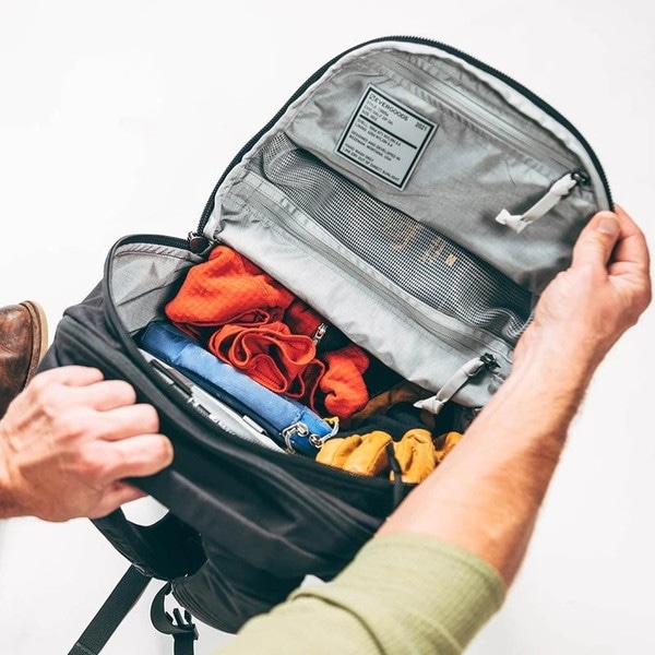 EVERGOODS CHZ26 - Civic Half Zip 26L Black [エバーグッズ]