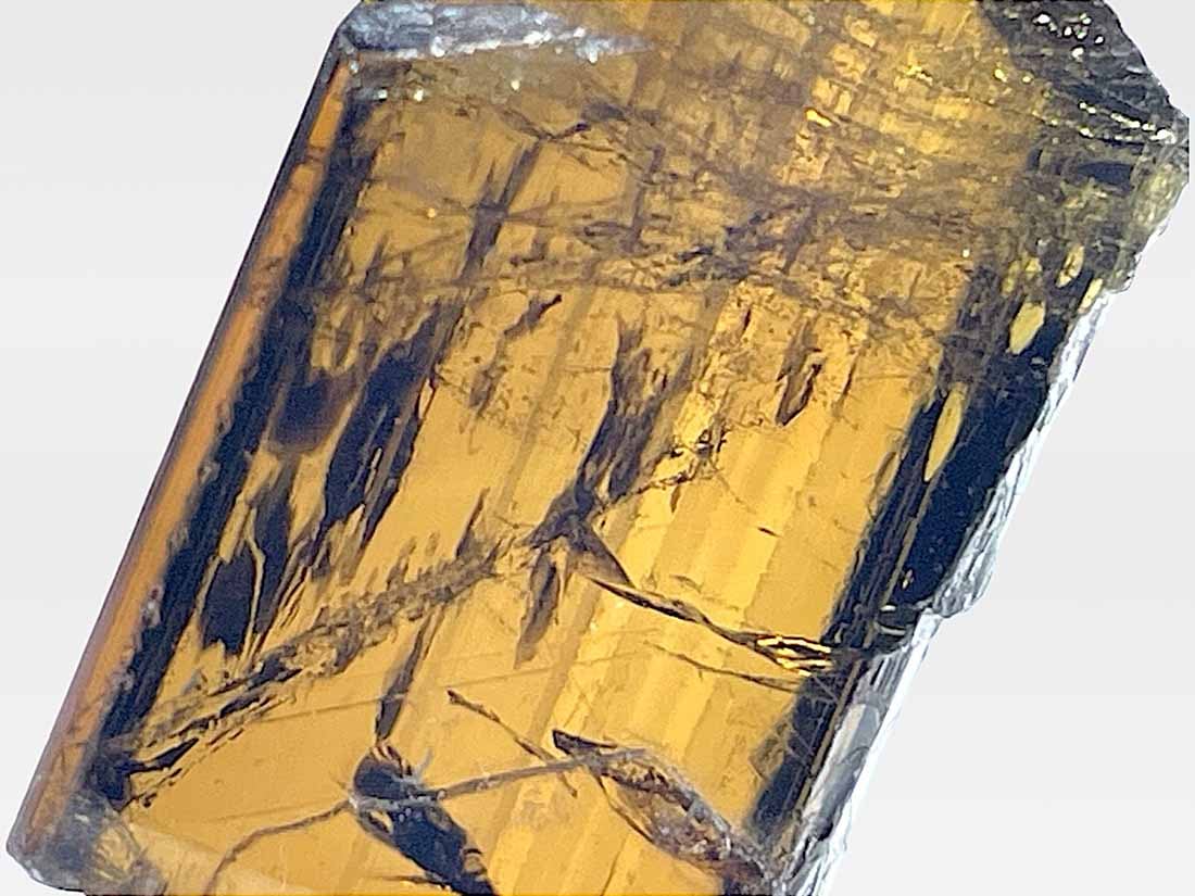 タンザニア産 ドラバイト（トルマリン）