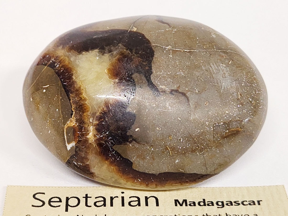 マダガスカル産セプタリアン タンブル