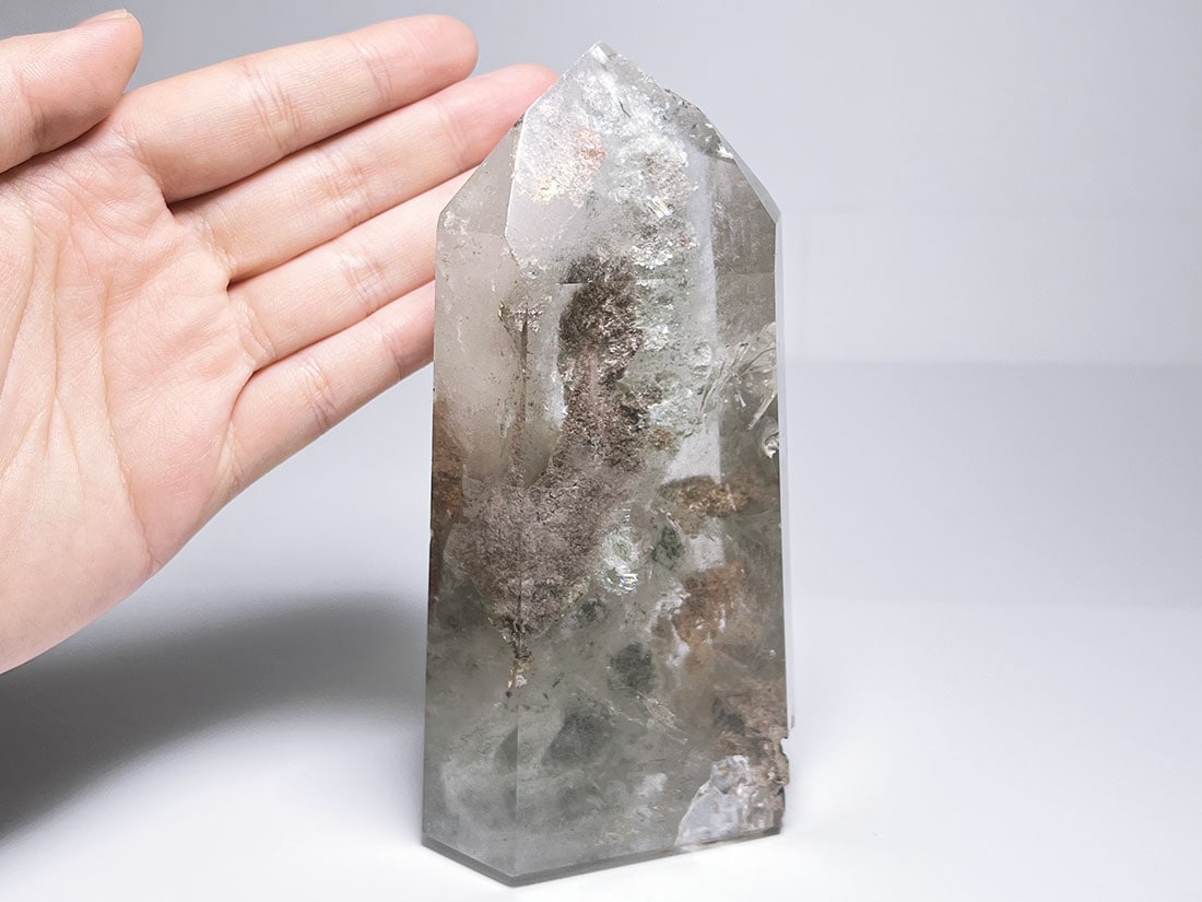 ガーデンクォーツポイント ポリッシュ ( 庭園水晶 )/ Garden Quartz