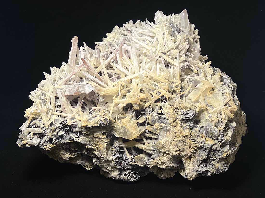 広東省産アイアンローズ（ヘマタイト＆水晶）