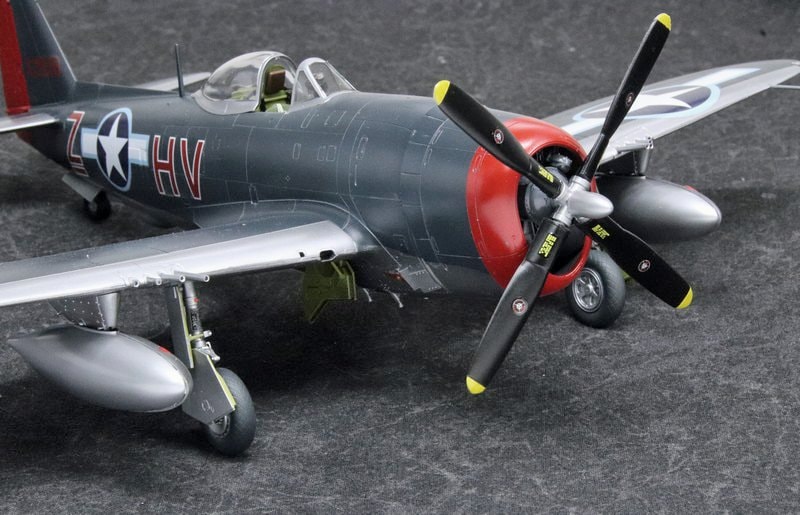 1/48 リパブリック P-47M サンダーボルト 完成品｜艦船模型の販売する