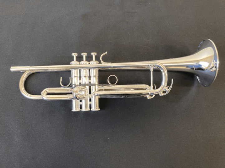 ヤマハ Bbトランペット YTR-8335 （ラッカー仕上げ） | 管楽器【新品