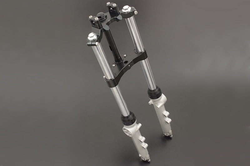 KYB36Zフロントフォーク＆トリプルクランプASSY (Z1/Z2・シルバー