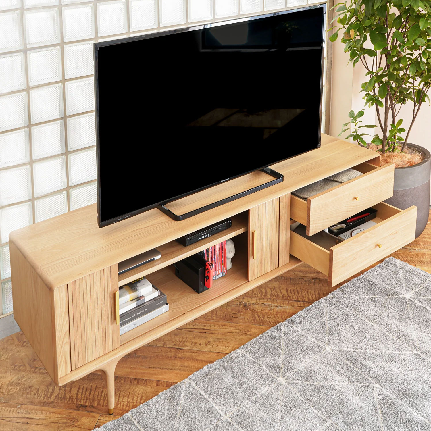 XANDER DESIGNS】JULIE TV BOARD 1600 poplar / white oak ※送料無料