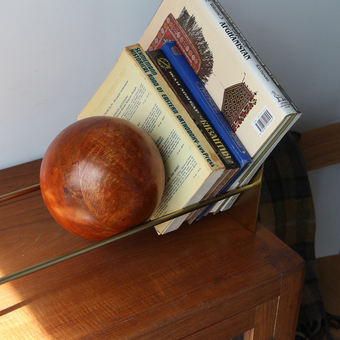 スロープブックエンド 