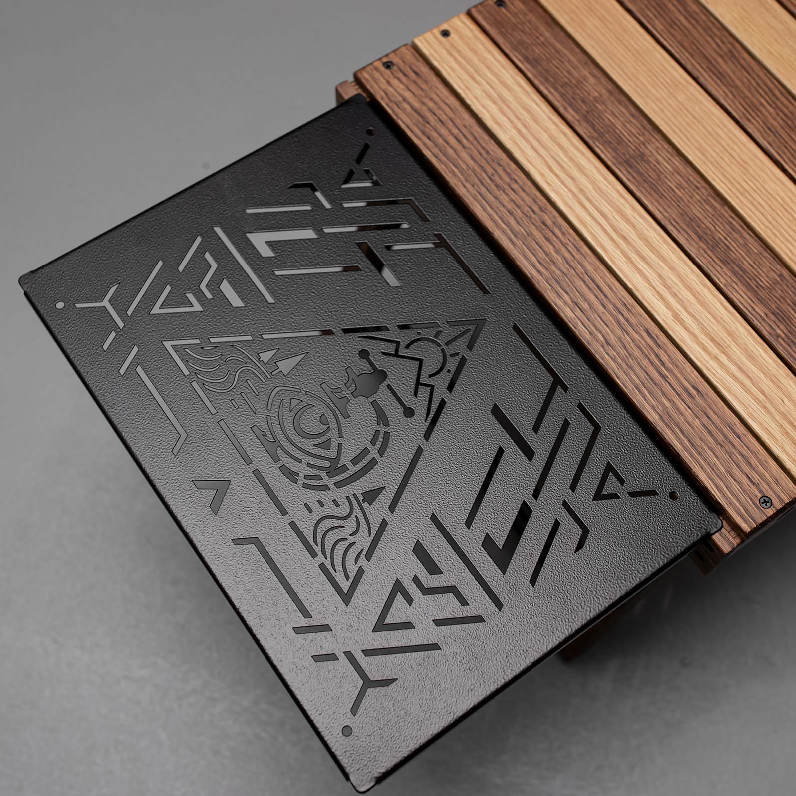 ハレテーブル DEVISEアイアンセット | DEVISE WORKS | キャンプ用品