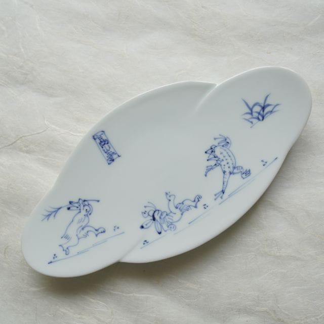 波佐見焼 高山寺 雲型皿大 ｜ 四季折々のおしゃれな和食器通販サイト