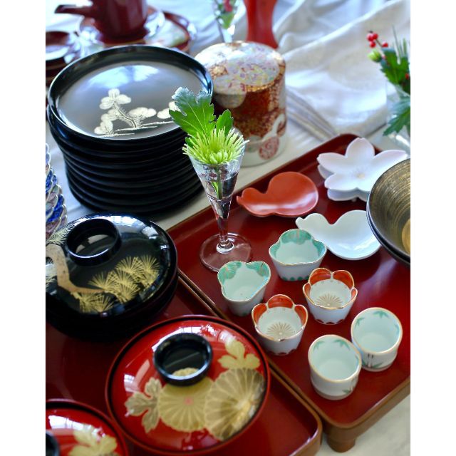 有田焼 錦竹型小付 ｜ 四季折々のおしゃれな和食器通販サイト