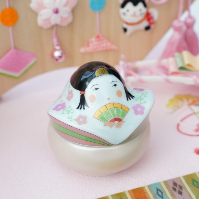 有田焼 ピンク梅柄パールおひな様珍味入れ お雛様 ｜ 四季折々の