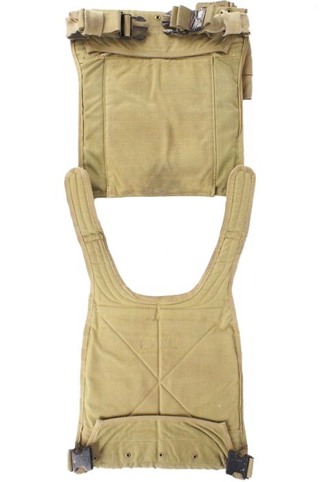 12060315 激レア!! SEAL放出品 カーキMBSSプレートキャリアー L/XL