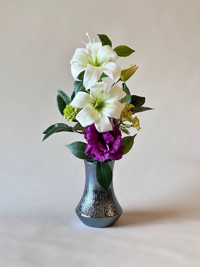 アーティフィシャルフラワー仏花（花丈19cm 下部のワイヤー含まず） 器
