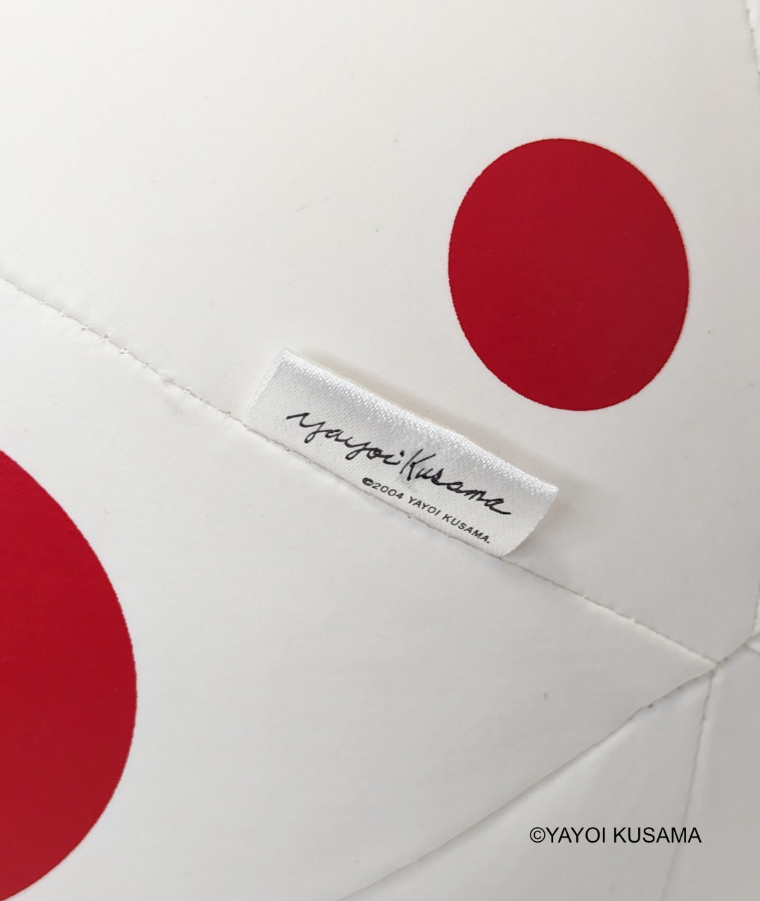 草間彌生 ソフトスカルプチャー [Balloon S(ホワイト)]｜ラムフロム