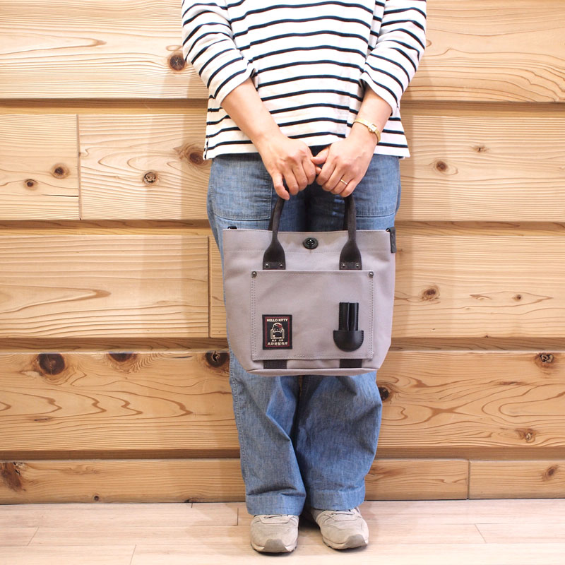 黒犬印×HELLOKITTY/純綿6号帆布2ウェイバケツトート(SS) | 犬印鞄