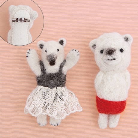 H441-556 フェルト羊毛でつくる小さなブローチ アリクイバレリーナと赤