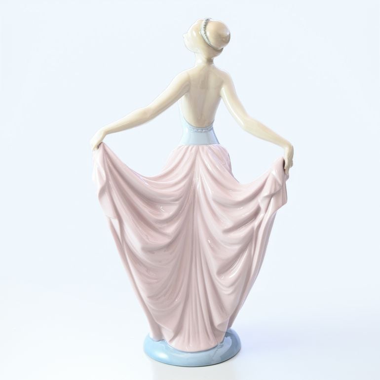 リヤドロ 踊る少女 フィギュア 人形 女性 LLADRO リアドロ フィギュ