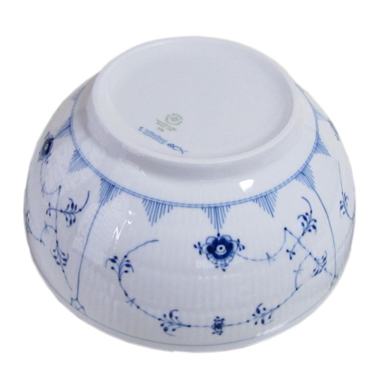 ロイヤルコペンハーゲン ブルーフルーテッド プレイン 24cm サラダ