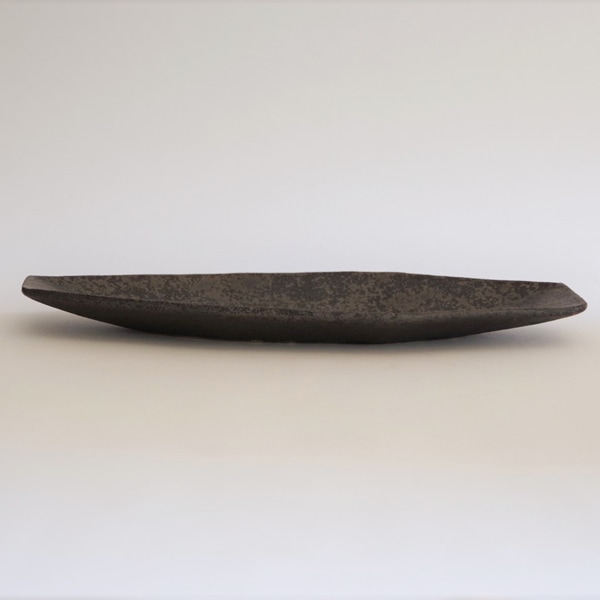 安福由美子 錆八角皿 中