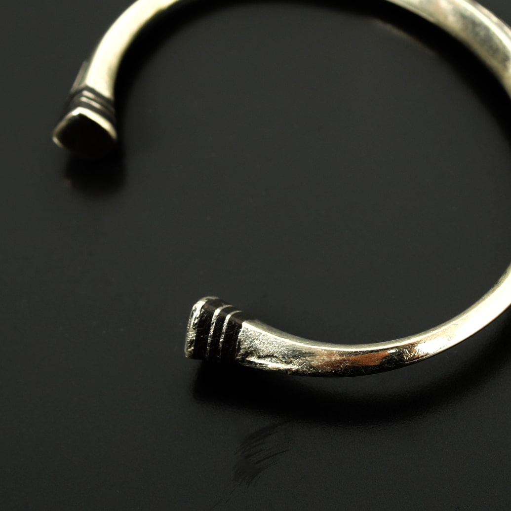 TOUAREG トゥアレグ メタルアクセサリー エボニーウッド バングル 02-1