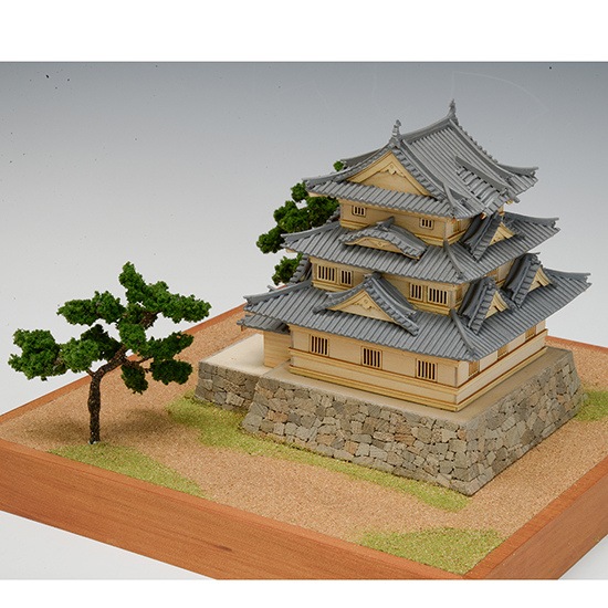 送料無料】ウッディジョー 木製建築模型 1/150 宇和島城 | アート