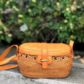 かごバッグ／アタショルダーバッグ ／バティック布の内張り付／バリ島