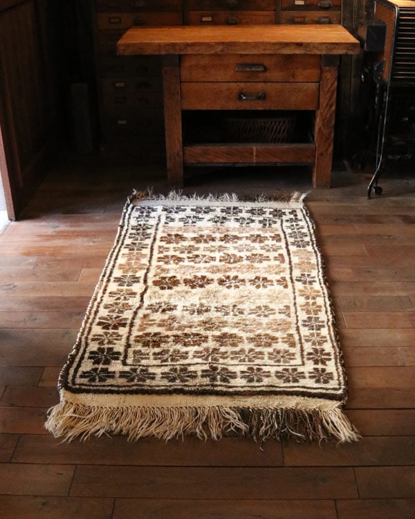 Traibal Rug Taimani / トライバルラグ タイマニ