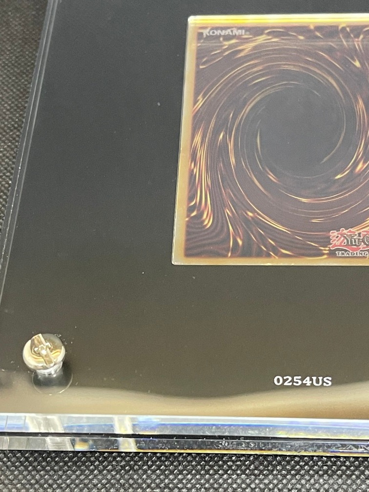 プラチナ『青眼の白龍(英語版/Platinum Blue-Eyes White Dragon