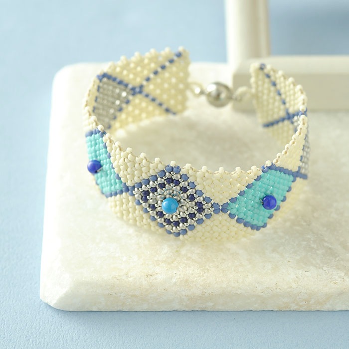 TOHO シェニールステッチアクセサリー ブレスレット～ブルー～ CS-2