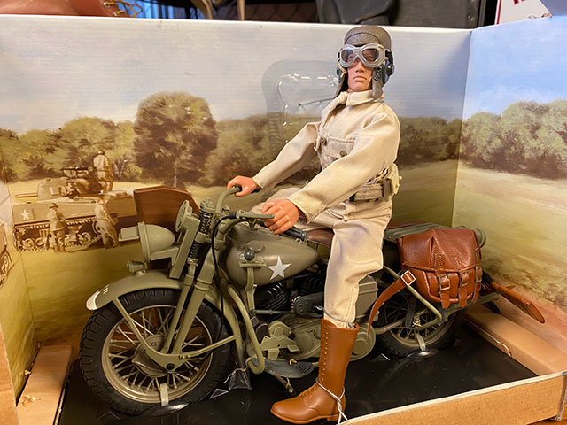 ハスブロ G.I.ジョー35周年 WLA45ハーレーダビッドソン＆U.S.アーミー