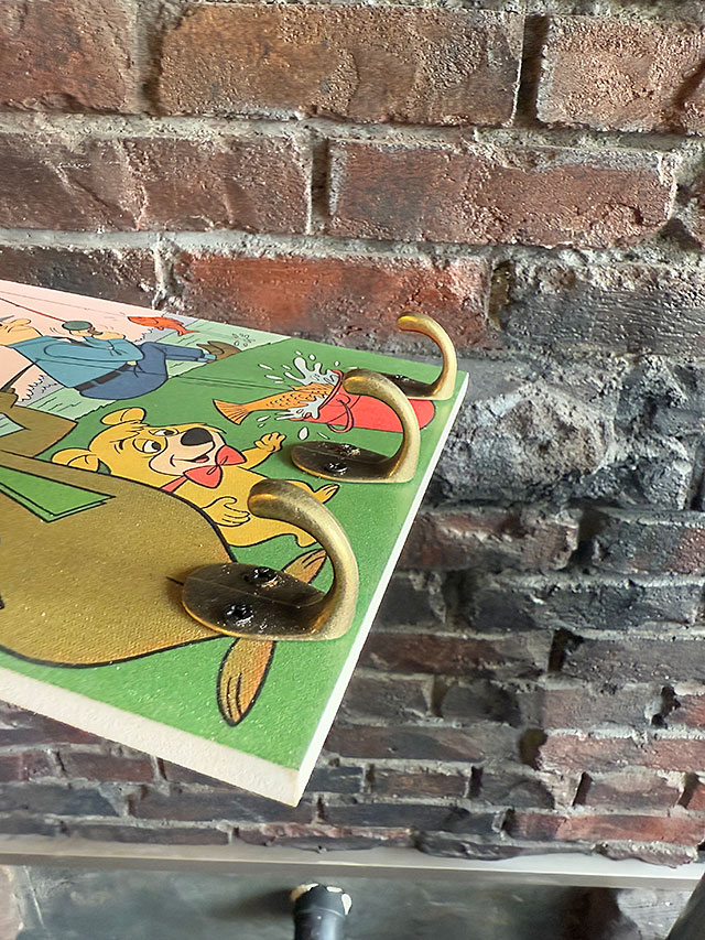 レトロコミック ウッド製 フックボード （ヨギベア）の通販・販売