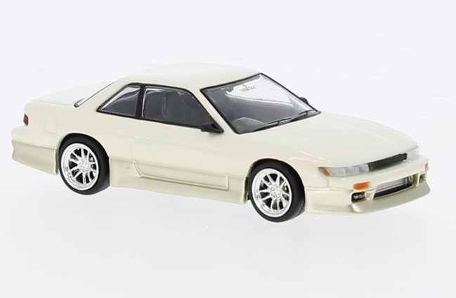 1/64 ニッサン 日産 シルビア 白 ホワイト Nissan Silvia S13 V white