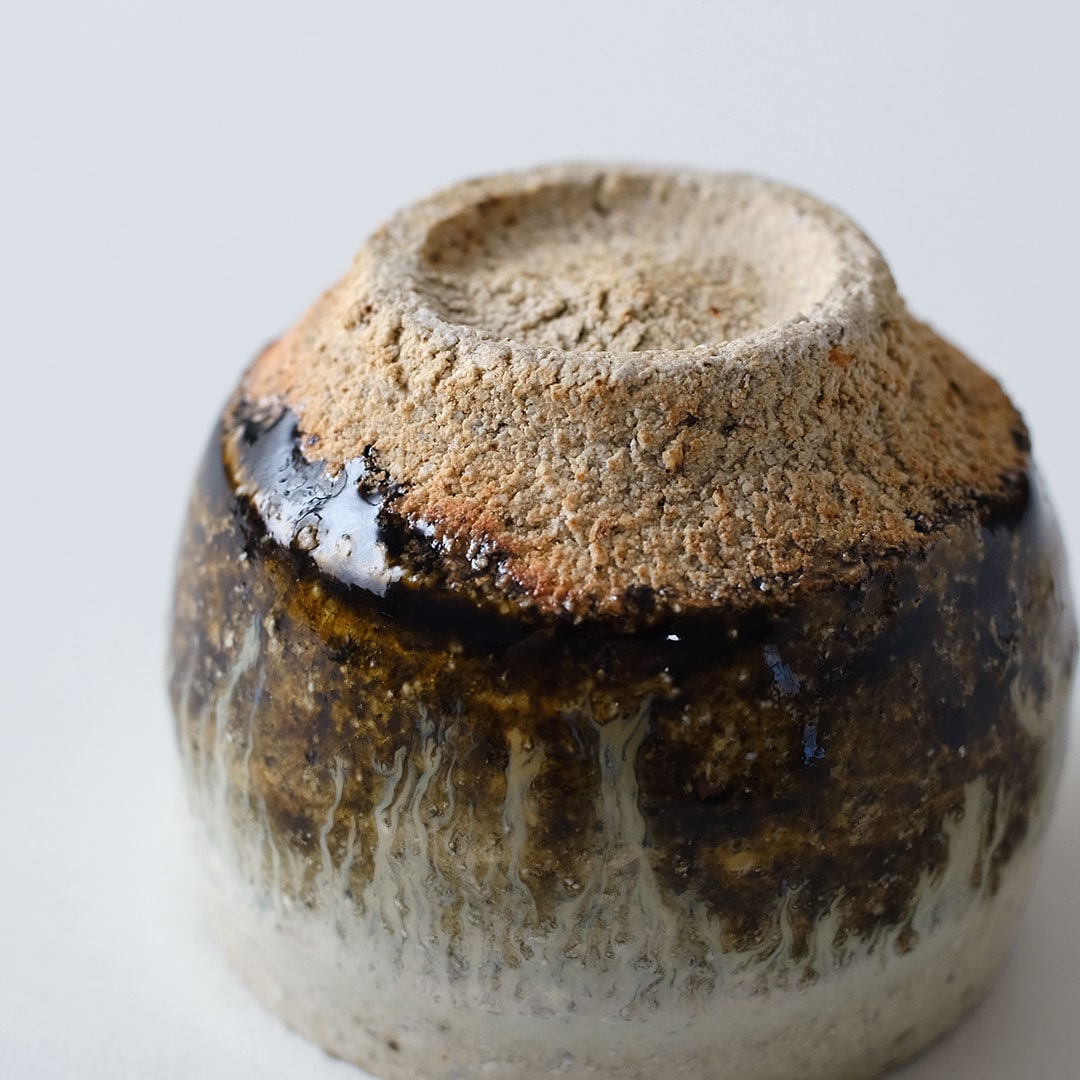 朝鮮唐津 ぐい呑み/一点もの | 唐津焼 雅樂窯 ( うたがま ) | 糸島