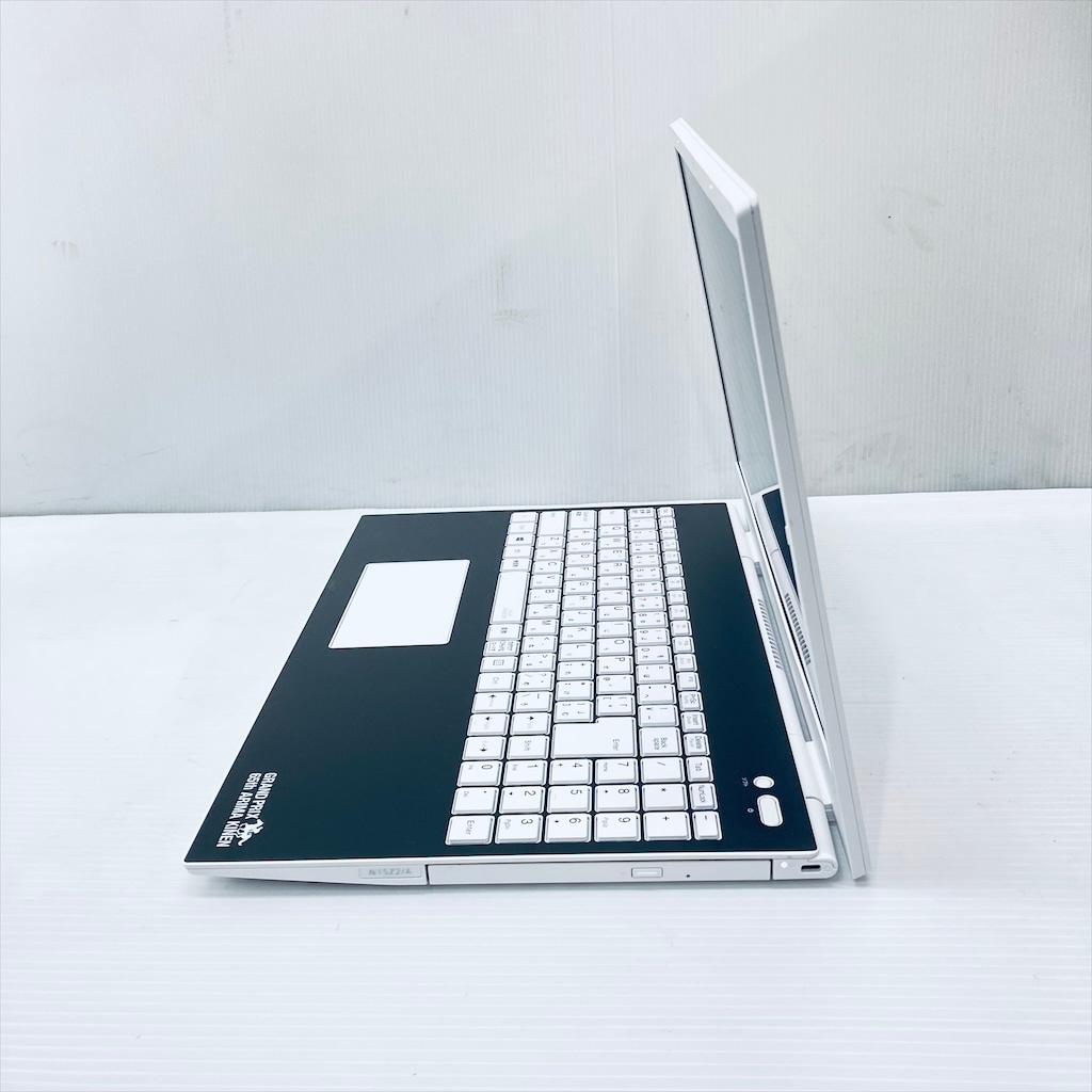 中古 ほぼ未使用 NEC 15.6型 ノートPC 有馬記念2020 クロノジェネシス