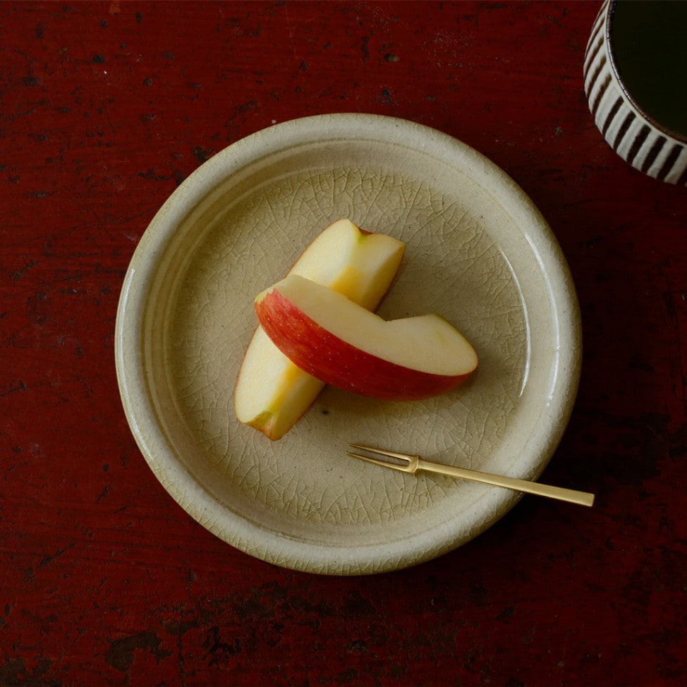 黄瀬戸 平皿 （瀬戸本業窯） | 平皿・プレート | cotogoto