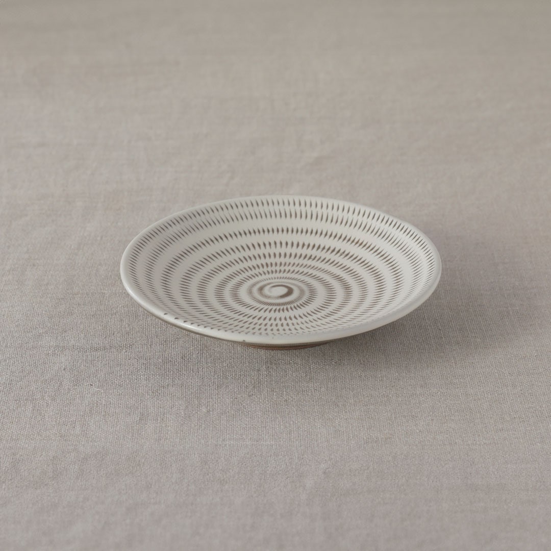 飛び鉋 皿 （小石原焼） | 平皿・プレート | cotogoto
