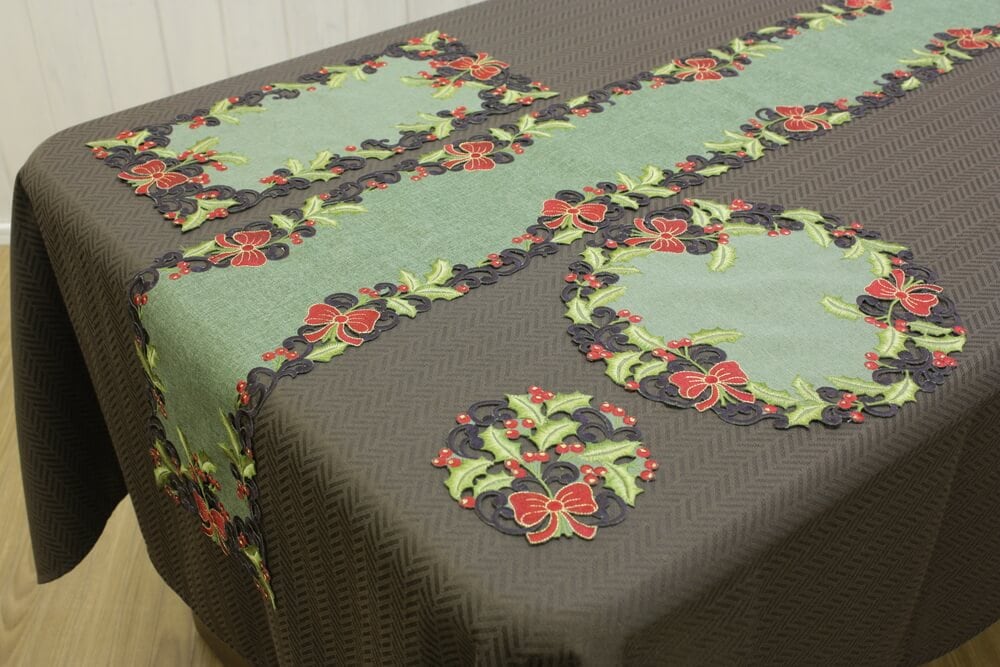Xmas ヒイラギ 刺繍 テーブルランナー 約20×160cm｜インテリアレース