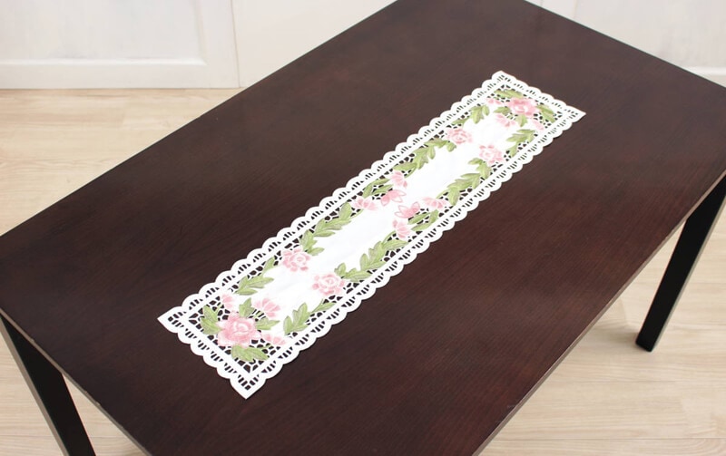 高密度カラー刺繍 テーブルセンター 約20×80cm [Almente]｜インテリア
