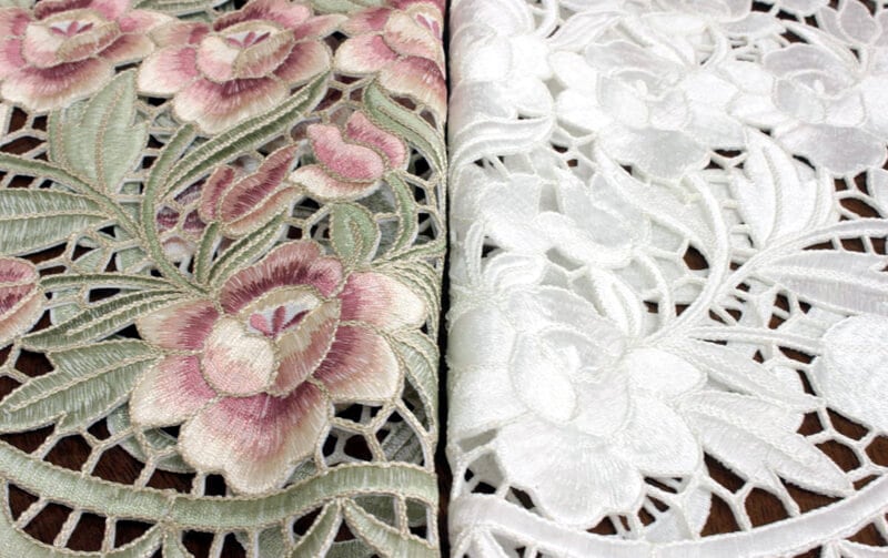 Arte rosa コード刺繍 テーブルセンター 約30×45cm｜インテリアレース