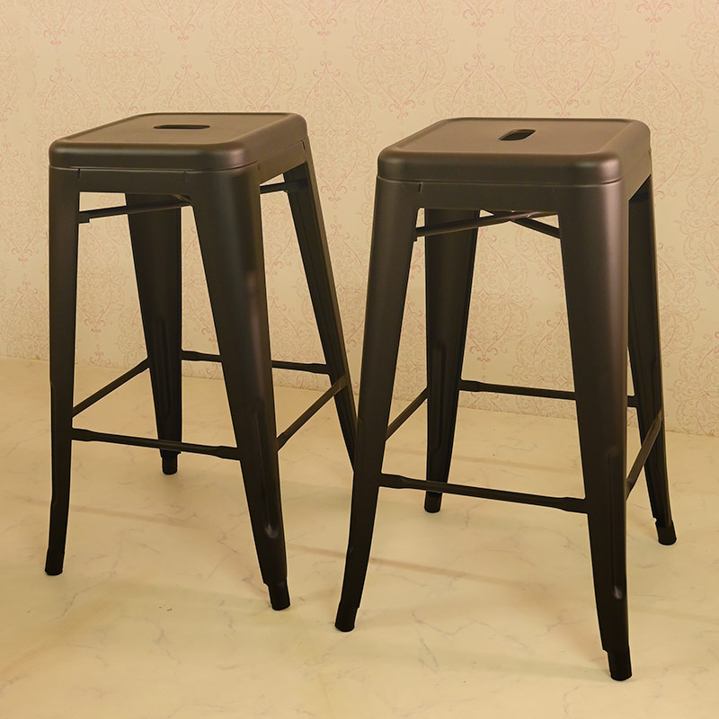座面まで67cm！しっかりした造りのアイアンカウンタースツール 2脚