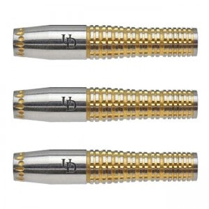 期間限定値下げ中　KAISER6 Plus BLACK 荏隈秀一選手 楽天市場】ULTIMA DARTS(アルティマダーツ) KAISER6 Plus(カイザー6