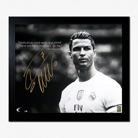 サッカー直筆サイン入りクォートアートを販売 - THE DUGOUT