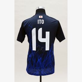 ダニエル・スターリッジ直筆サイン入りリバプール16/17ホーム