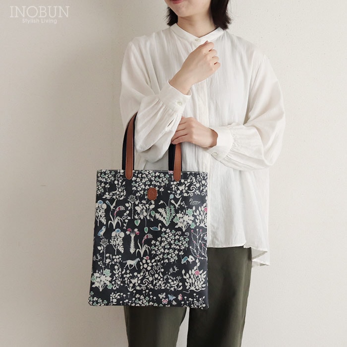 Coupole リバティ ブックバッグトート Yoshie/DE ネイビー マチなし A4