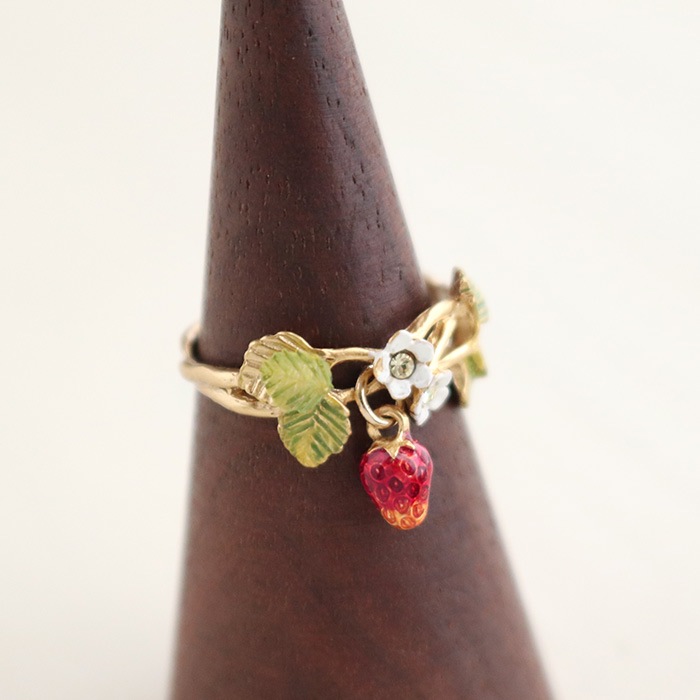 パルナートポック ストロベリー・フィールド リング イチゴ 指輪